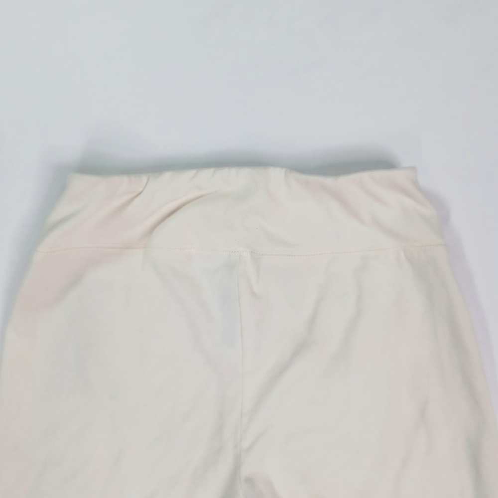 Guess Kid's Bermuda Graphic Cream Multicolored Shorts Big Girl's Size Large (14) - Picture 5 of 7